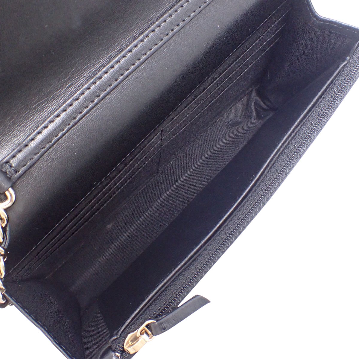 マトラッセ クラシック ココマーク チェーンウォレット ラムスキン ブラック