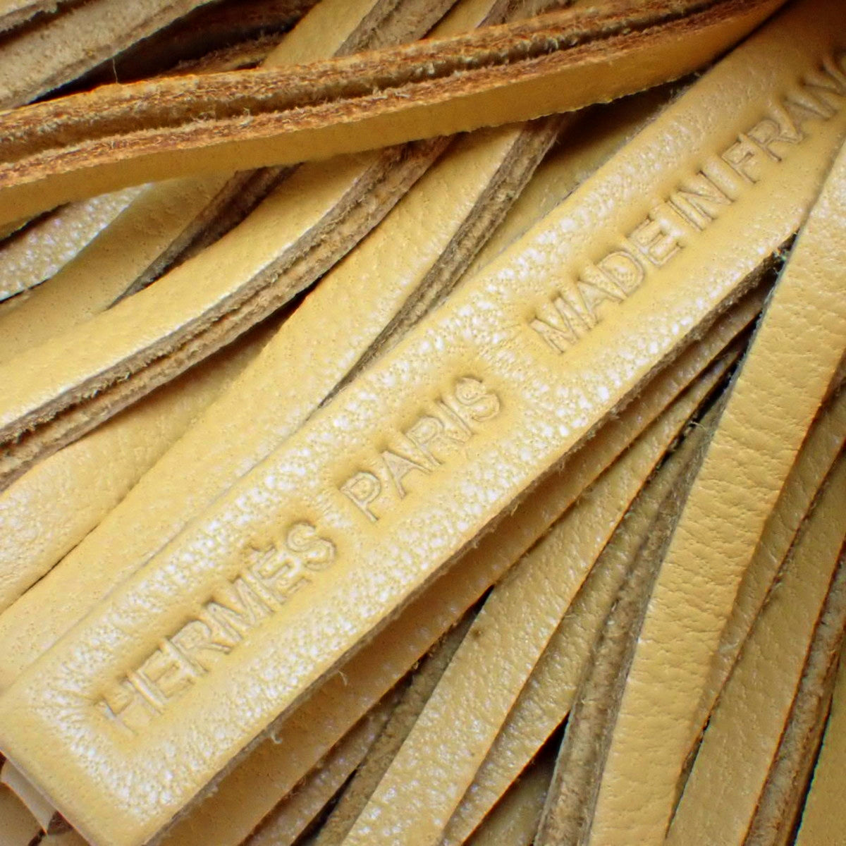 カルメン アニョーミロ パラジウム金具 カリー シルバー金具