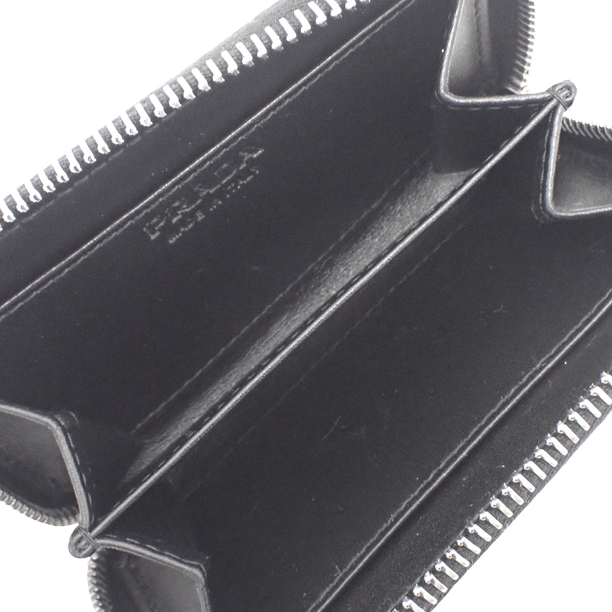 Vitello Dino 皮革三角零钱包,黑色 2MM003