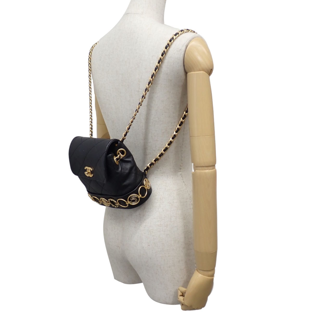 マトラッセ ココマーク スモールリュック ラムスキン ブラック AS4275