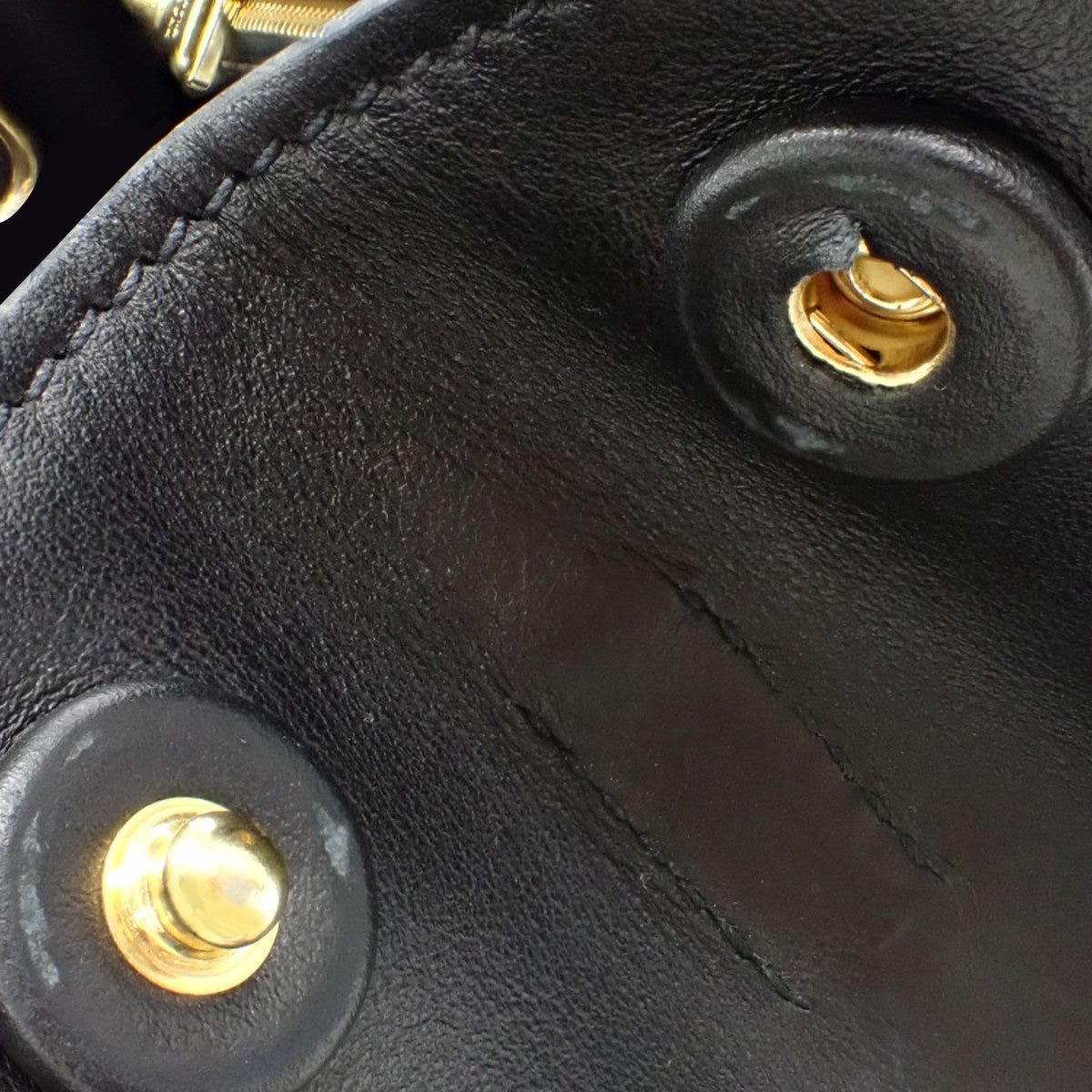 Paradigm Saffiano Leather Bag NERO 1BA130