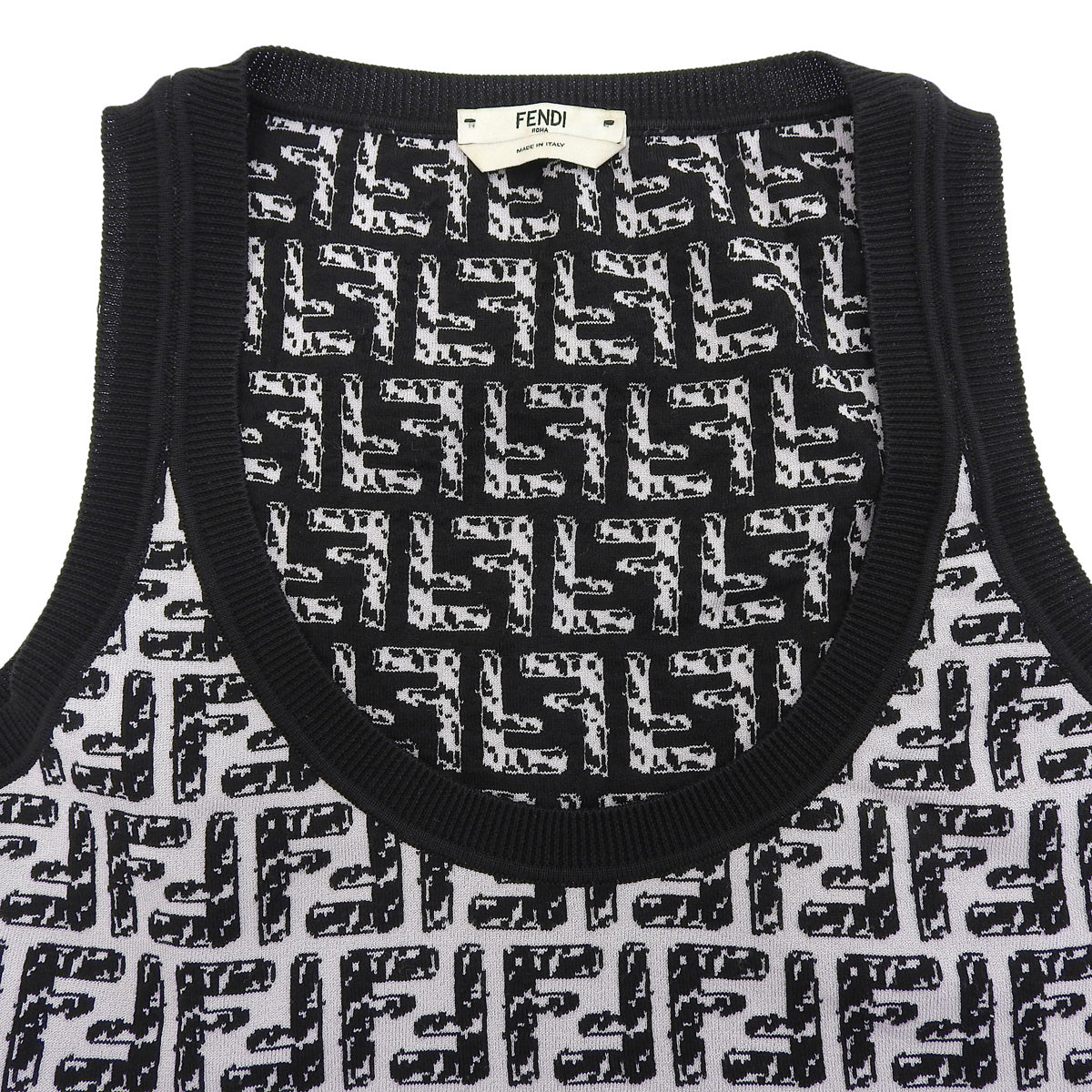 ニットミニワンピース 2020年 38 ズッカ柄