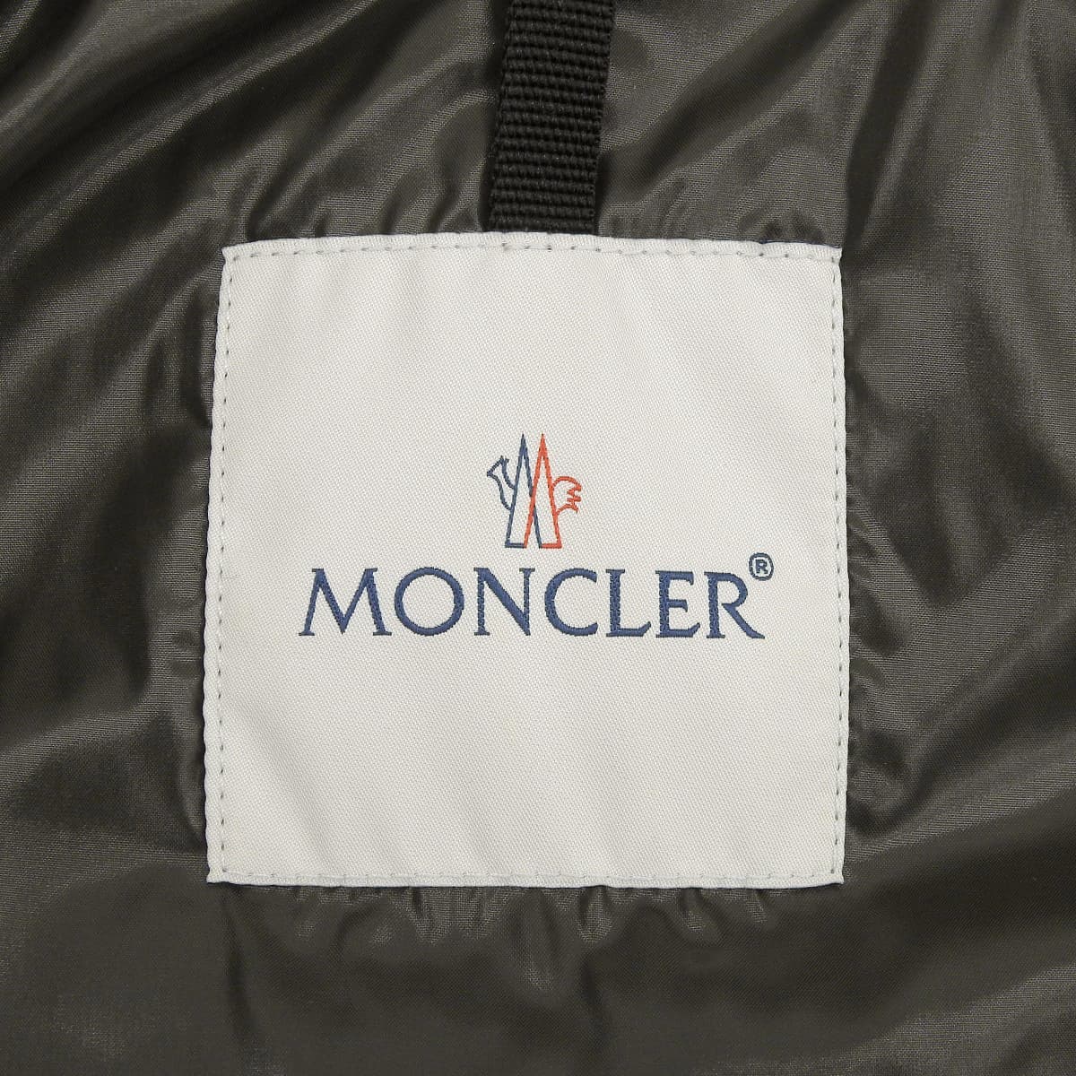 Montcla 短款羽绒服 2020年 1