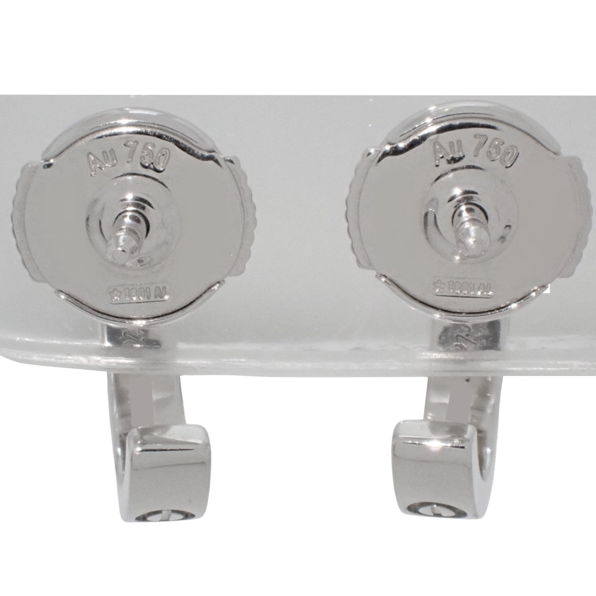 LOVE earrings in white gold (18KWG) 3.7g