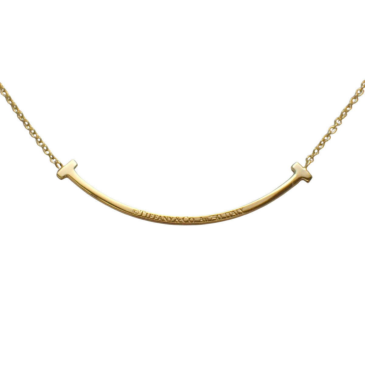 T Smile Pendant with Small Diamond in 18K Yellow Gold, 2.5g