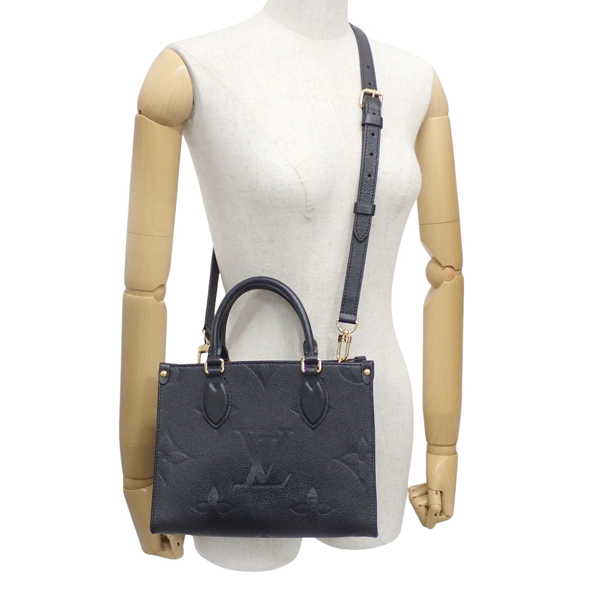 モノグラム・アンプラント オンザゴーPM ノワール M45653