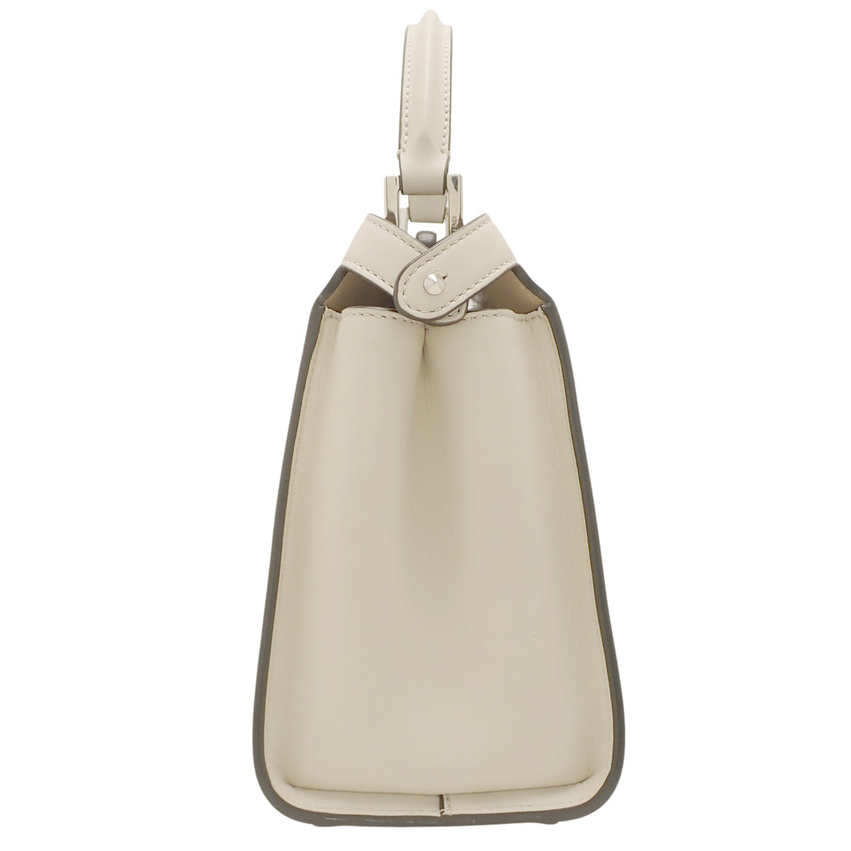 ピーカブーエッセンシャリー レザー ベージュ アイボリー