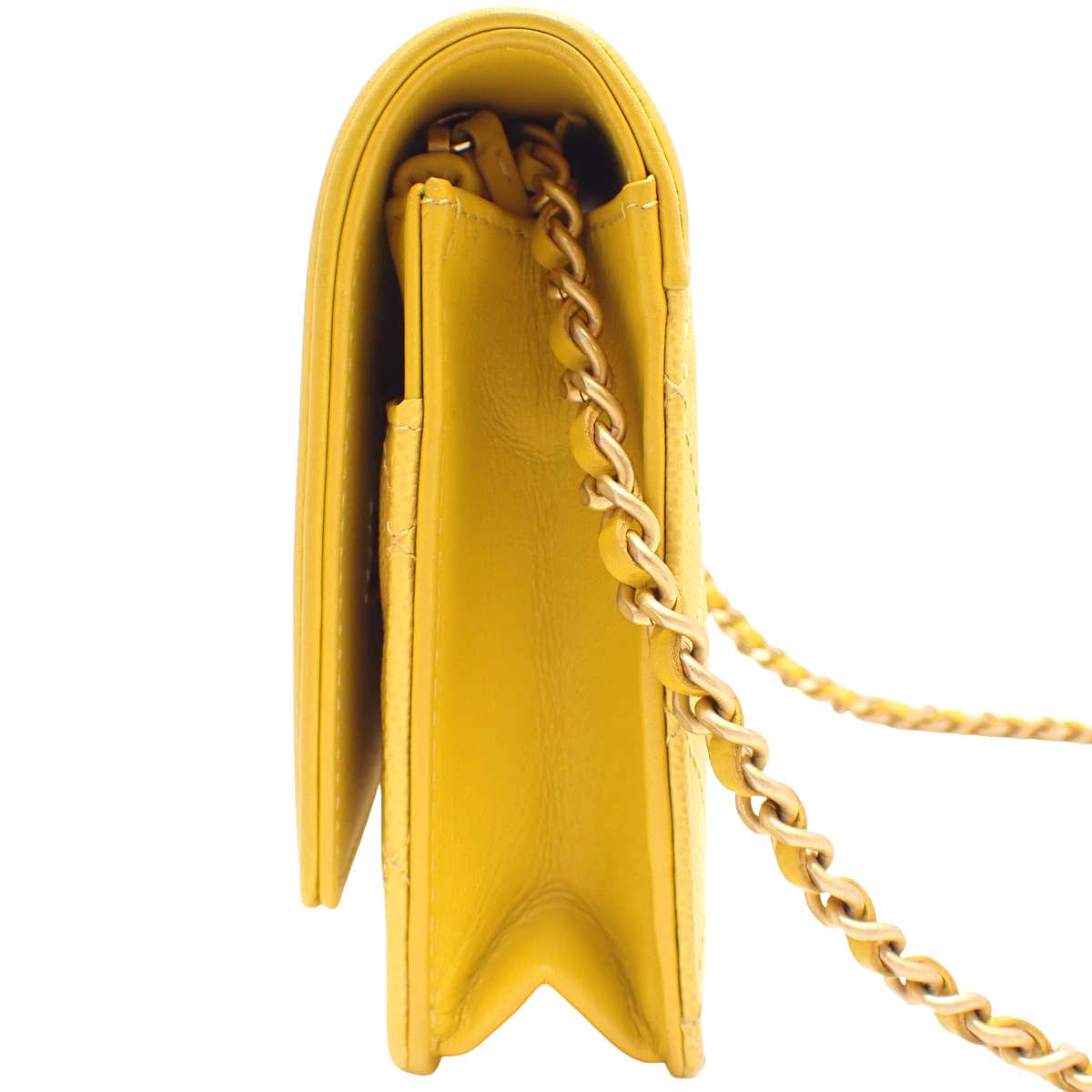 Matelasse CC Filigree Chain Wallet in Yellow Caviar Leather A84451