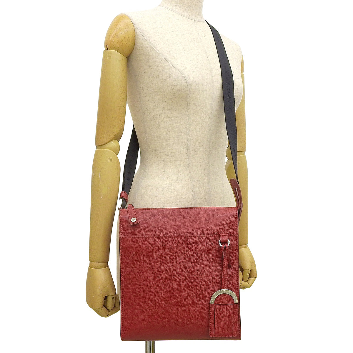 BVLGARI BVLGARI Man Messenger Bag in Grained Leather, Red