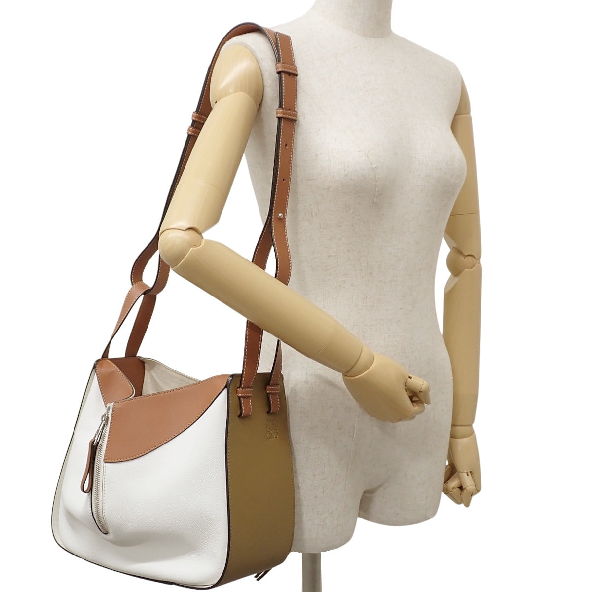 Hammock small bag in brown and white calfskin