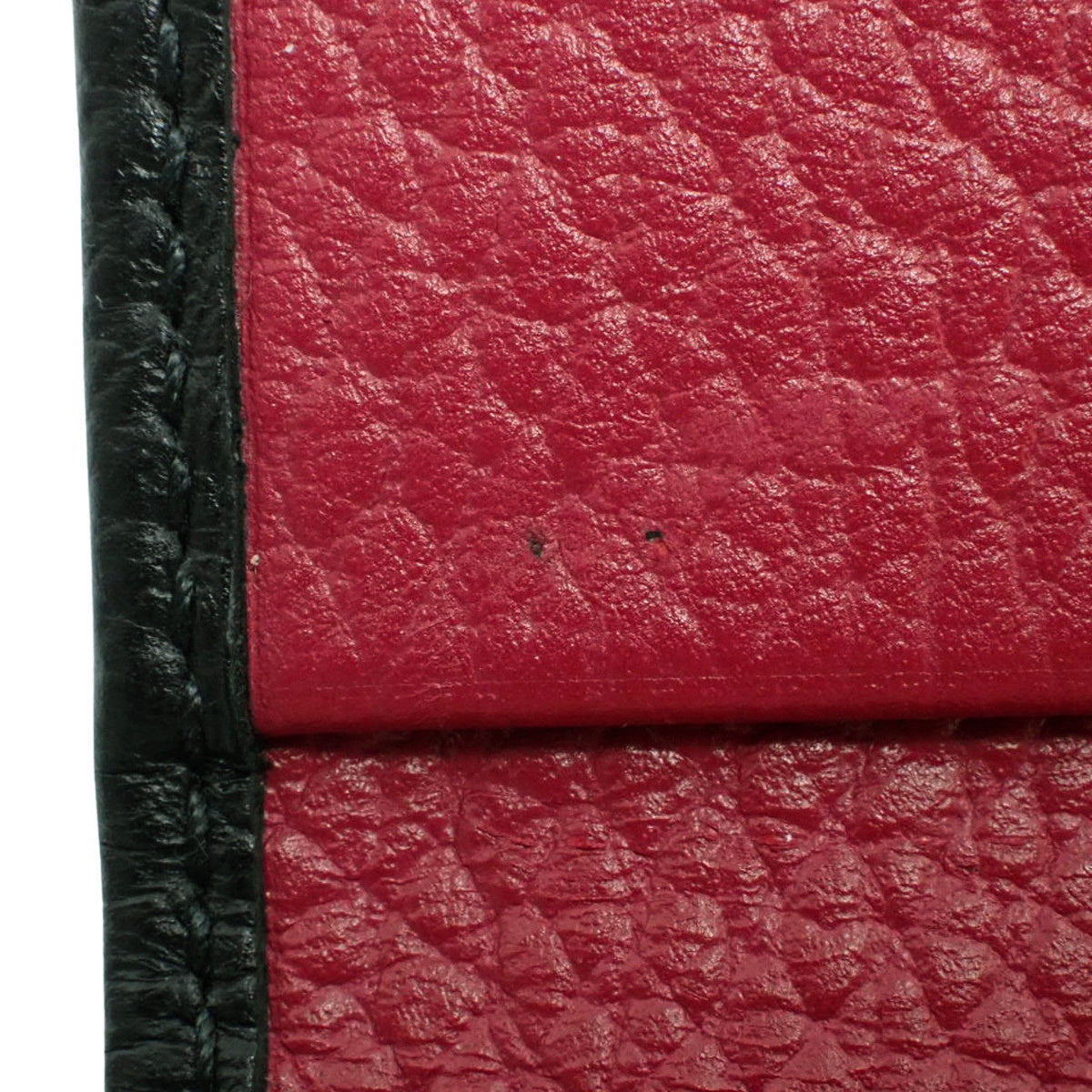 GG Marmont 日本限定版双 G 皮革卡包,黑色和粉色 (739525)