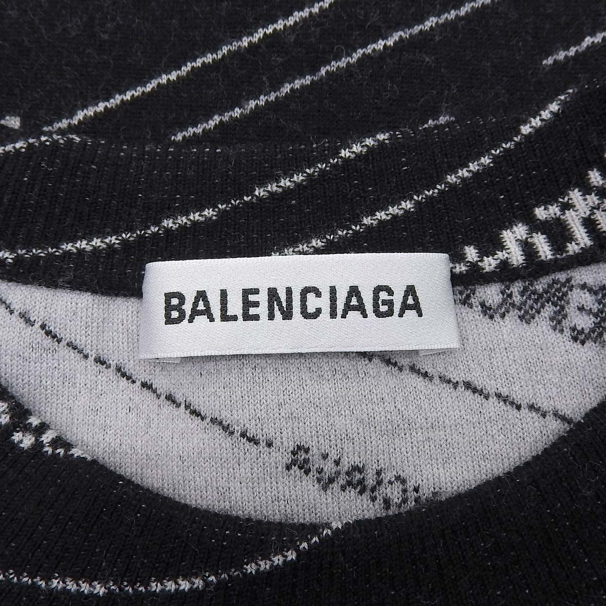 2019款圆领针织衫 XS码