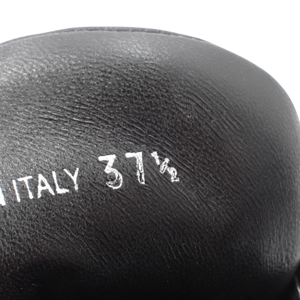 Soft padded loafers size 37 1/2