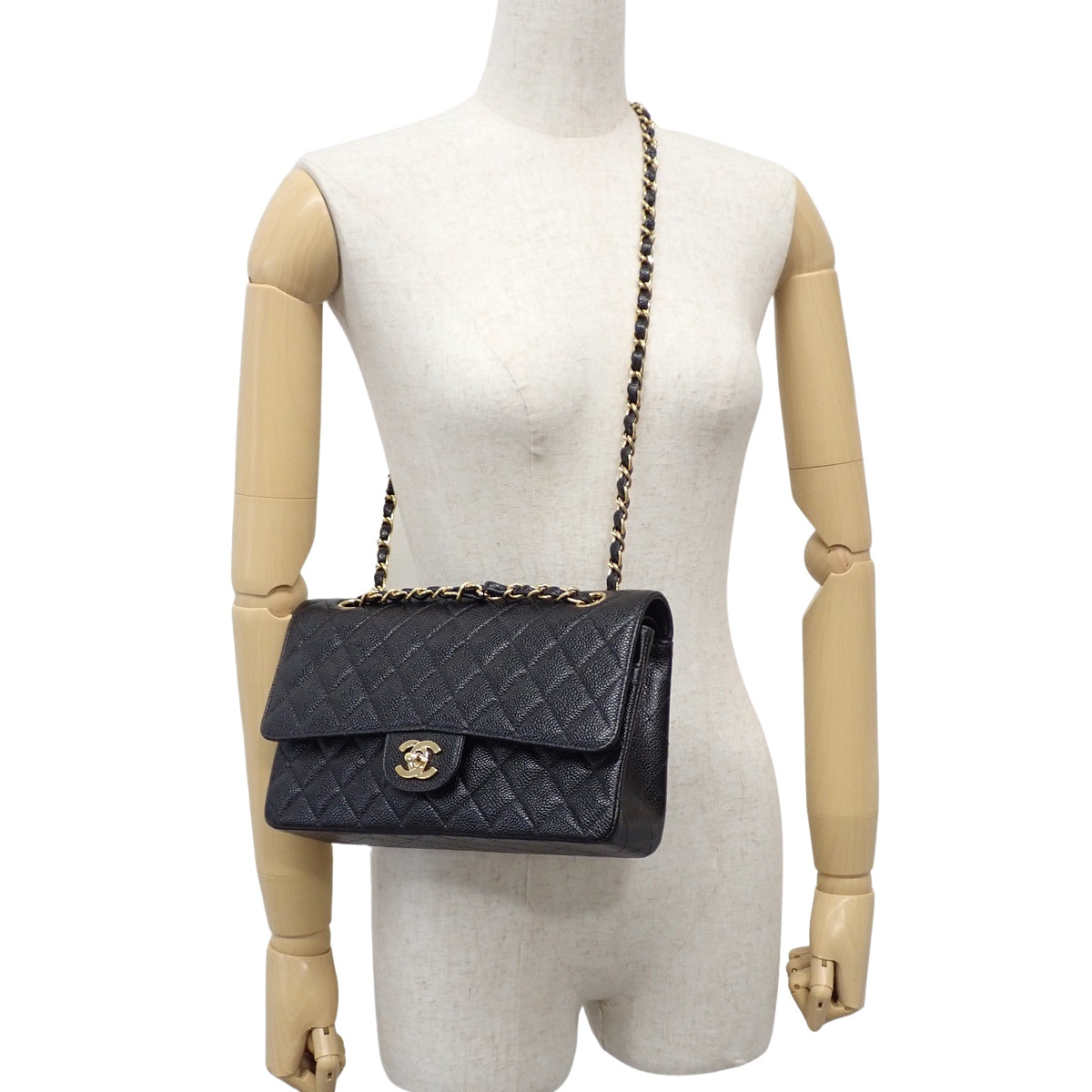 黑色鱼子酱纹Matelasse经典手提包 A01112