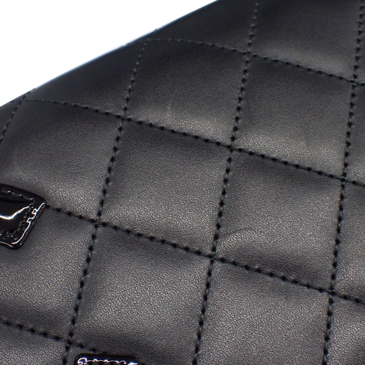 カンボンライン ココマーク チェーンウォレット レザー ブラック ピンク A46646