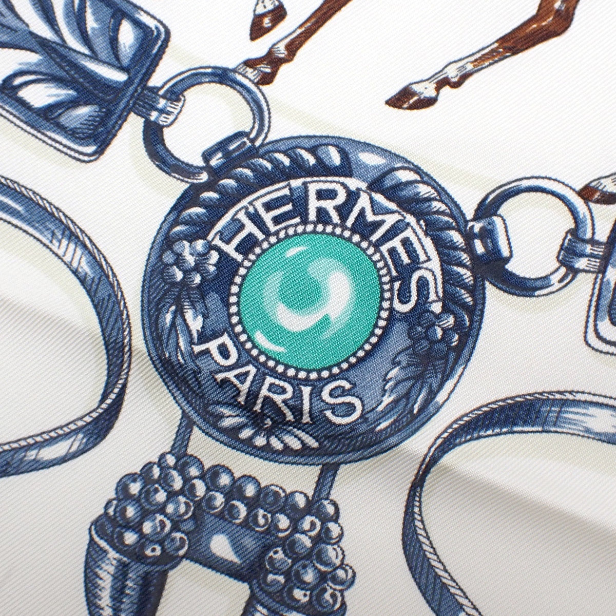 CAVAL CADES 騎馬行進 カレ90 シルク ブラン ブルージーン ヴェール