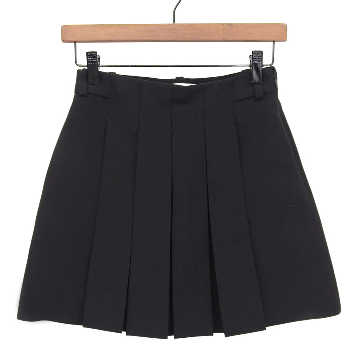 pleated skirt 36