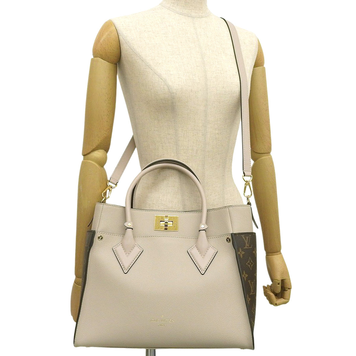On My Side MM Calfskin Monogram Canvas Greige M58485