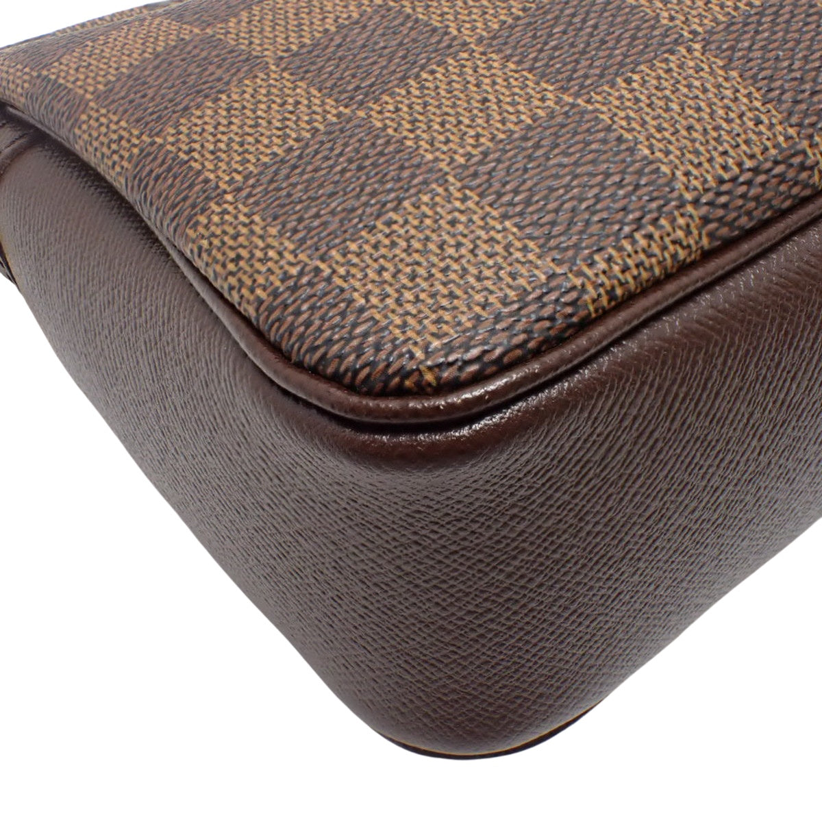 Damier Ebene Truth Makeup Brown N51982
