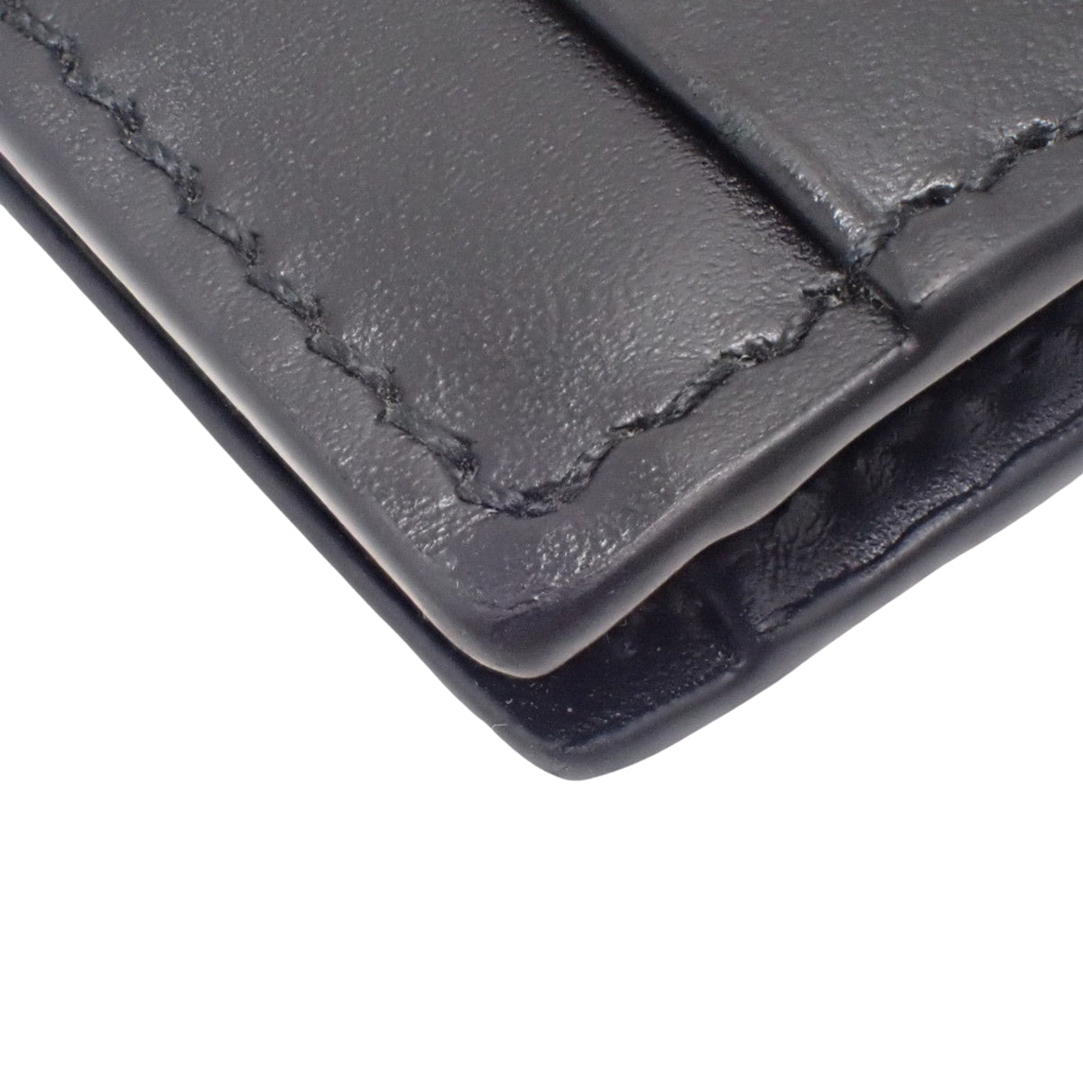 シグネチャー フラグメントケース グッチシマレザー ブラック 597560