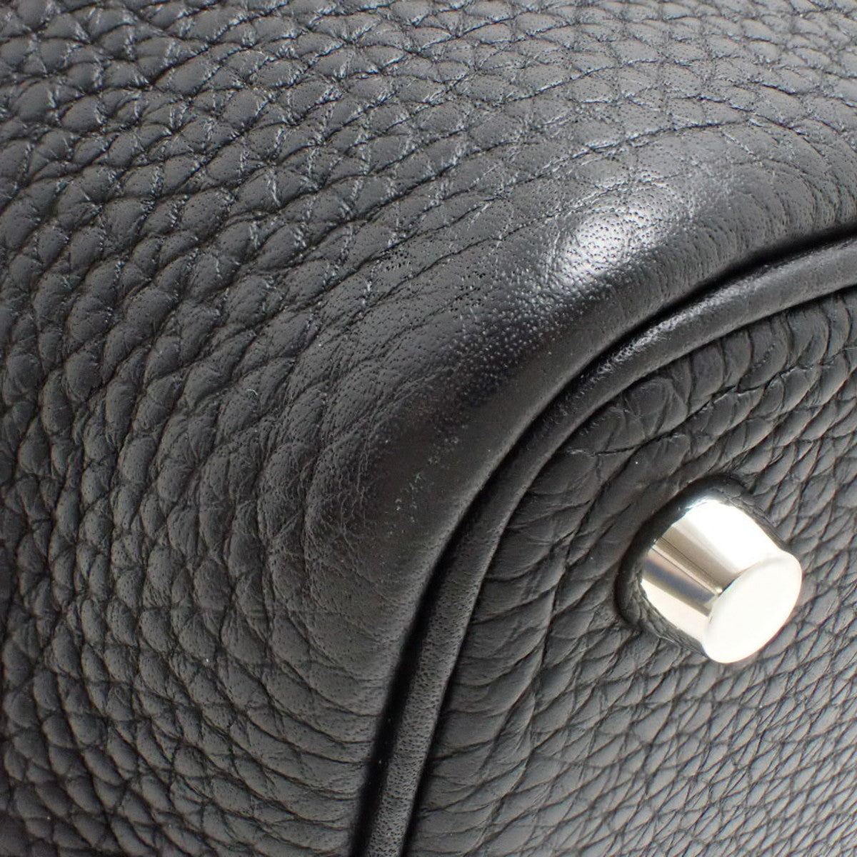 Picotin Lock PM Taurillon Clemence Black Silver Hardware Y Stamp