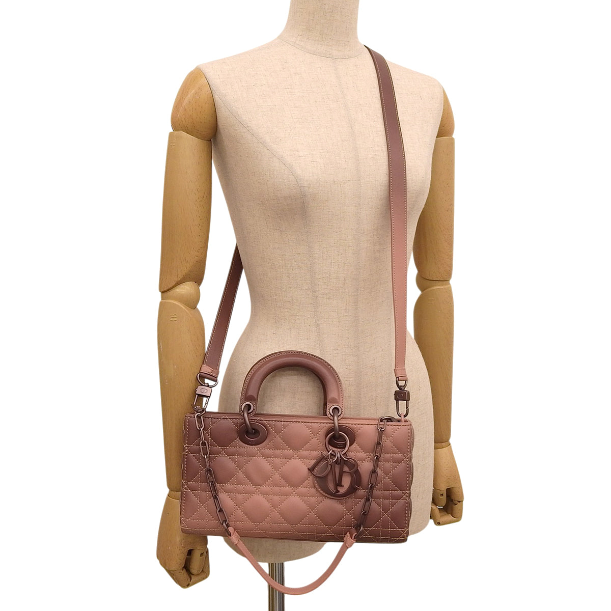 カナージュ Lady D-Joy バッグ ミディアム レザー ボルドー ピンクベージュ