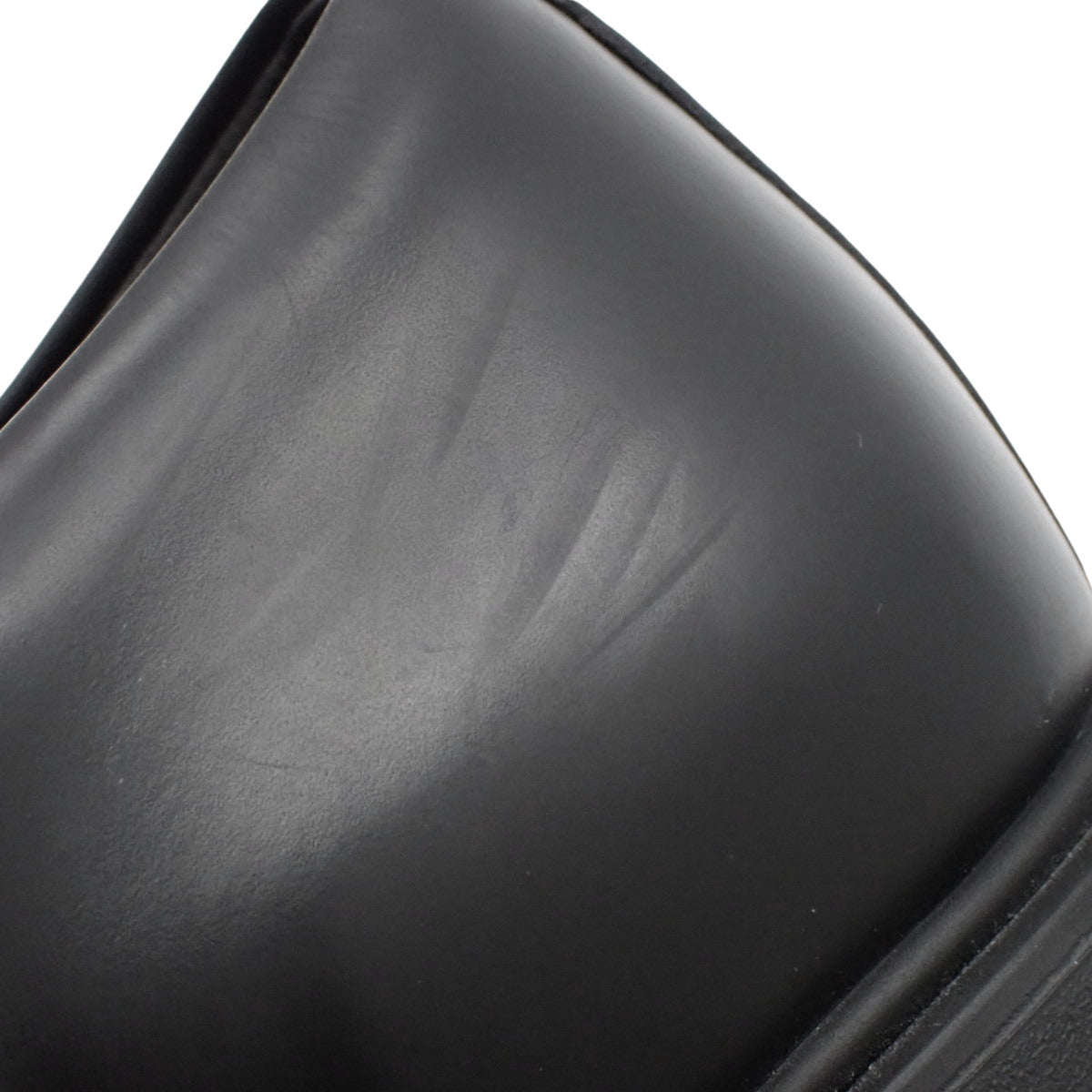 モノリス ブラッシュドレザー ローファー