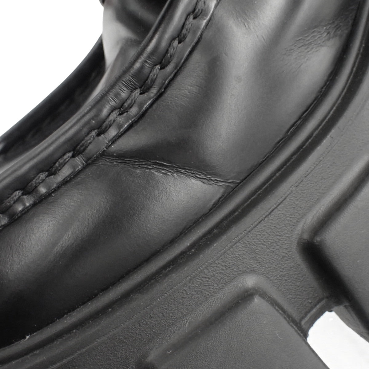 モノリス ブラッシュドレザー ローファー