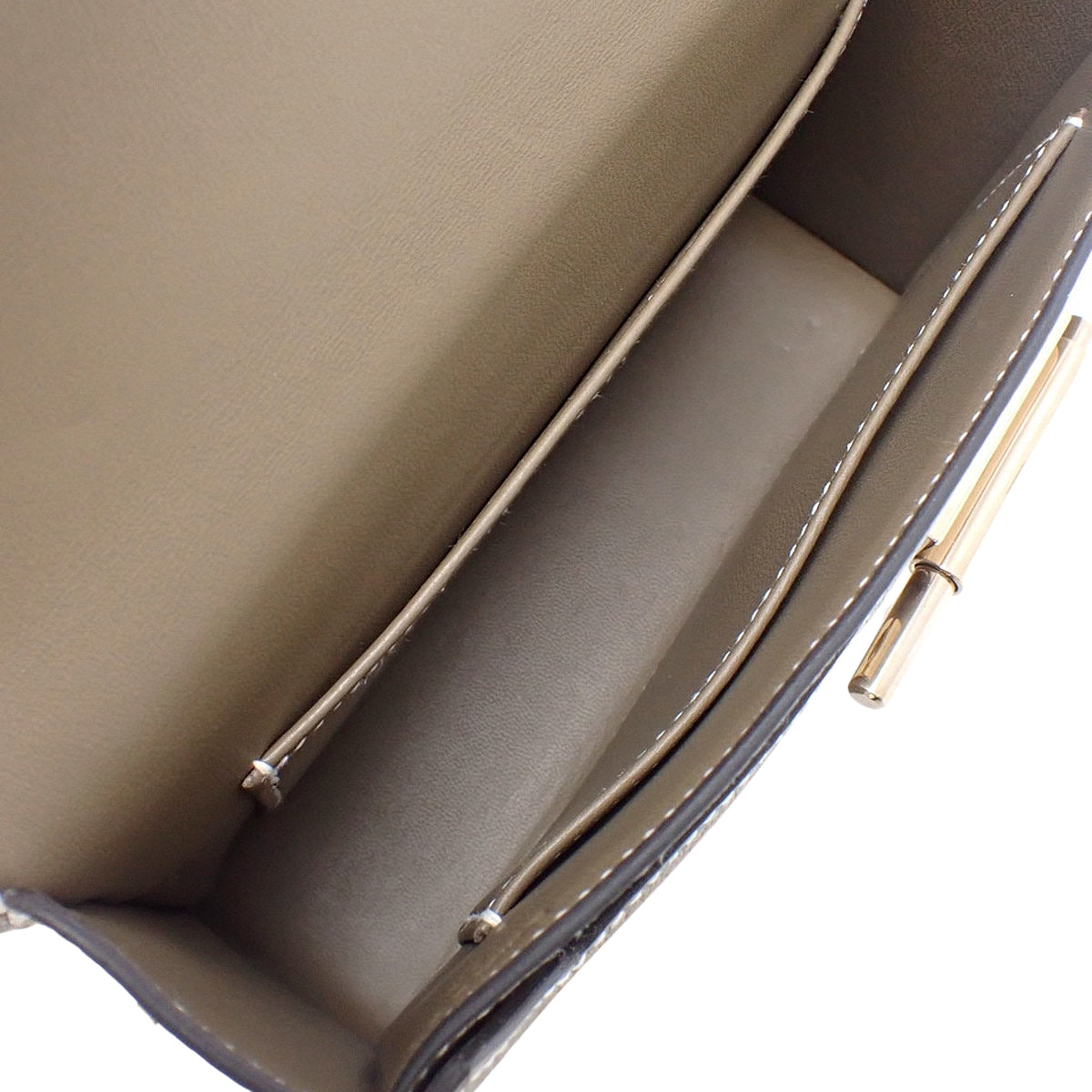Veau Mini Chèvre Étaupe/Etoupe Gold Hardware B Stamp
