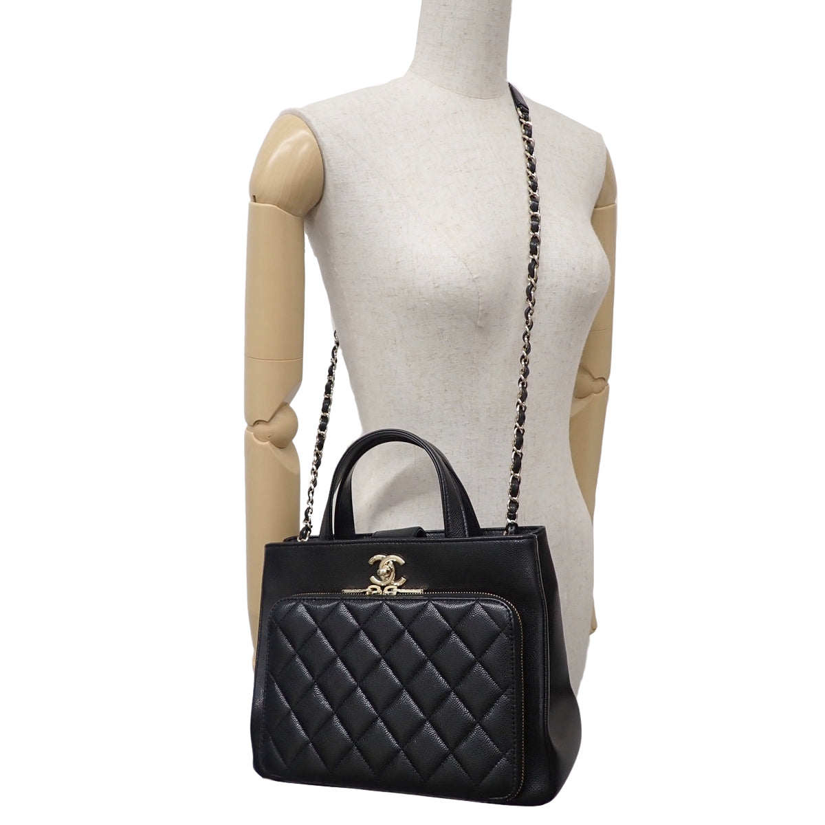 Matelasse Business Affinity Caviar Skin Black