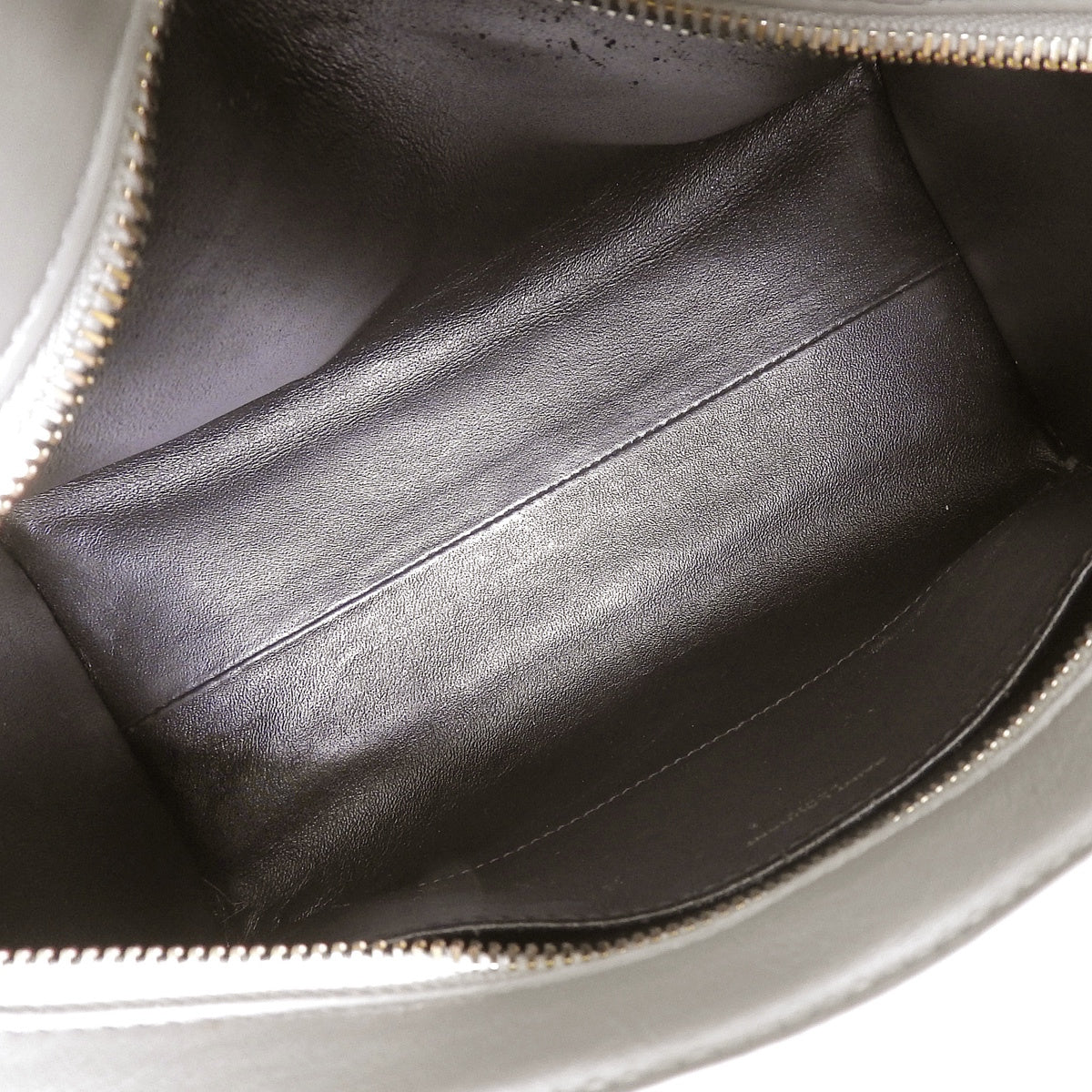 ベイビーカバス レザー グレージュ 568853