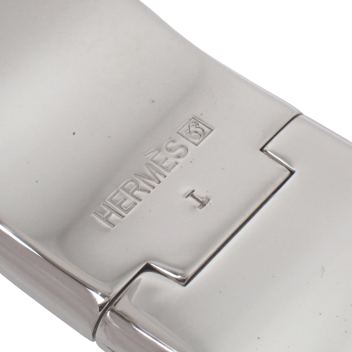 Click-Clack H Metal Enamel Bracelet