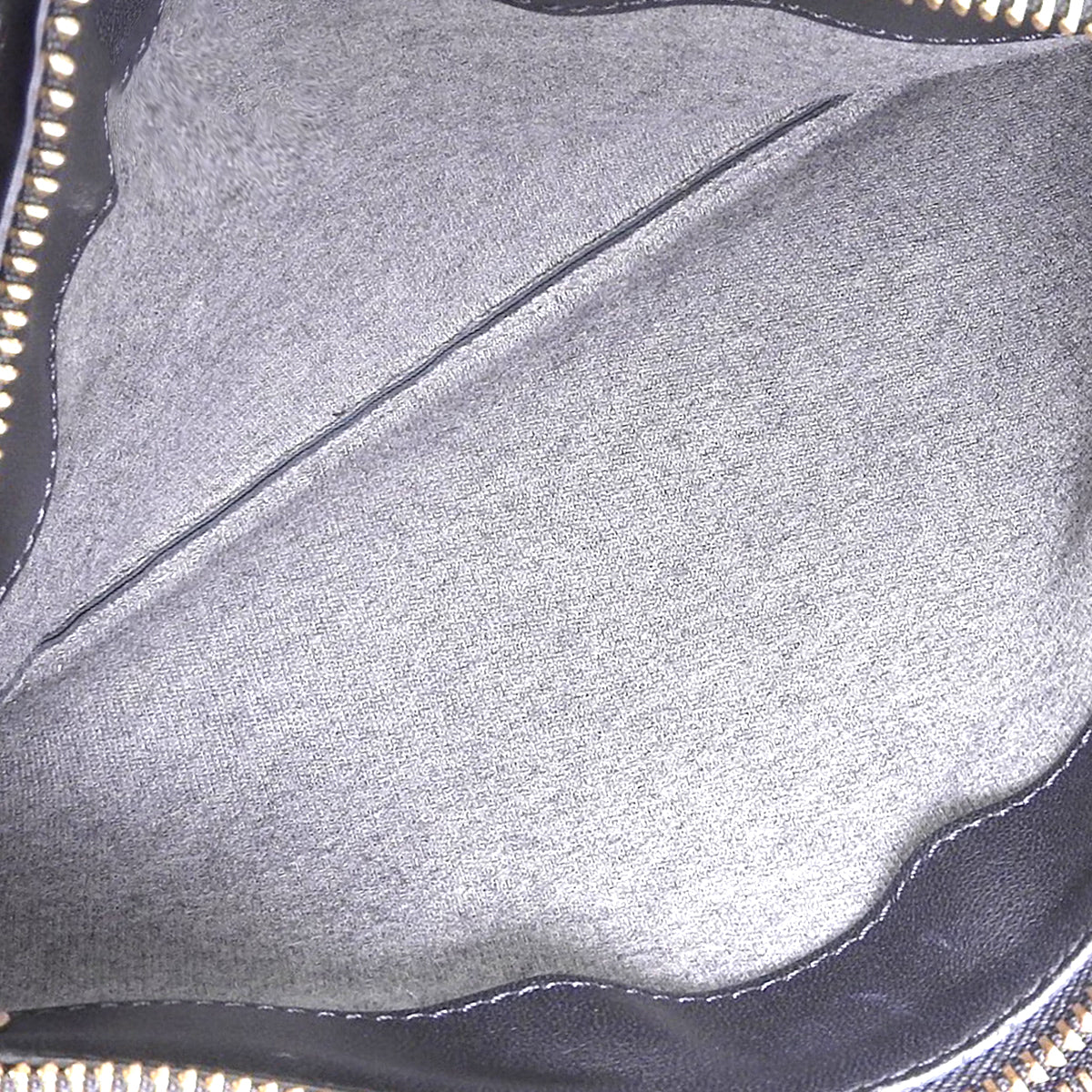 トリオ ラージ ラムスキン ブラック 171453ETA