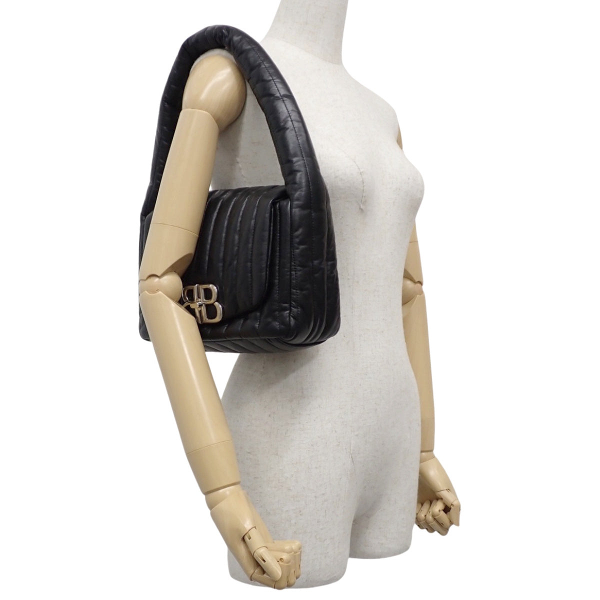 Monaco Sling Bag Leather Black 787896