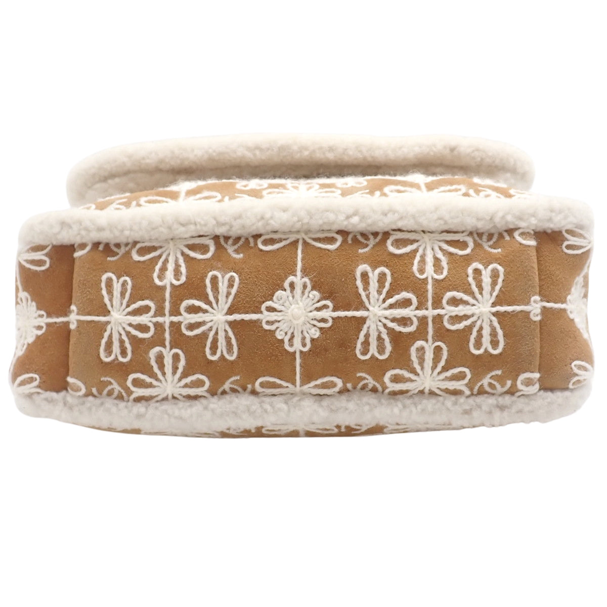 シャネル19 ココマーク チェーンショルダーバッグ スウェード/スエード ムートン ベージュ ホワイト