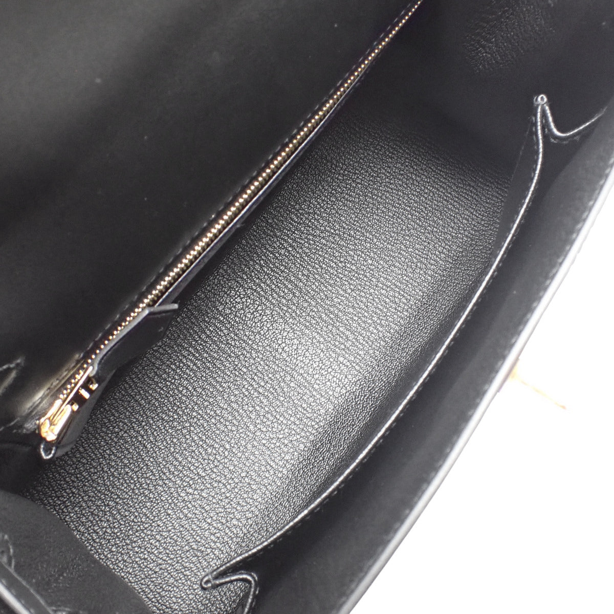 Kelly 25 (Outside Stitch) Box Calf Leather, Black, Gold Hardware, W Stamp