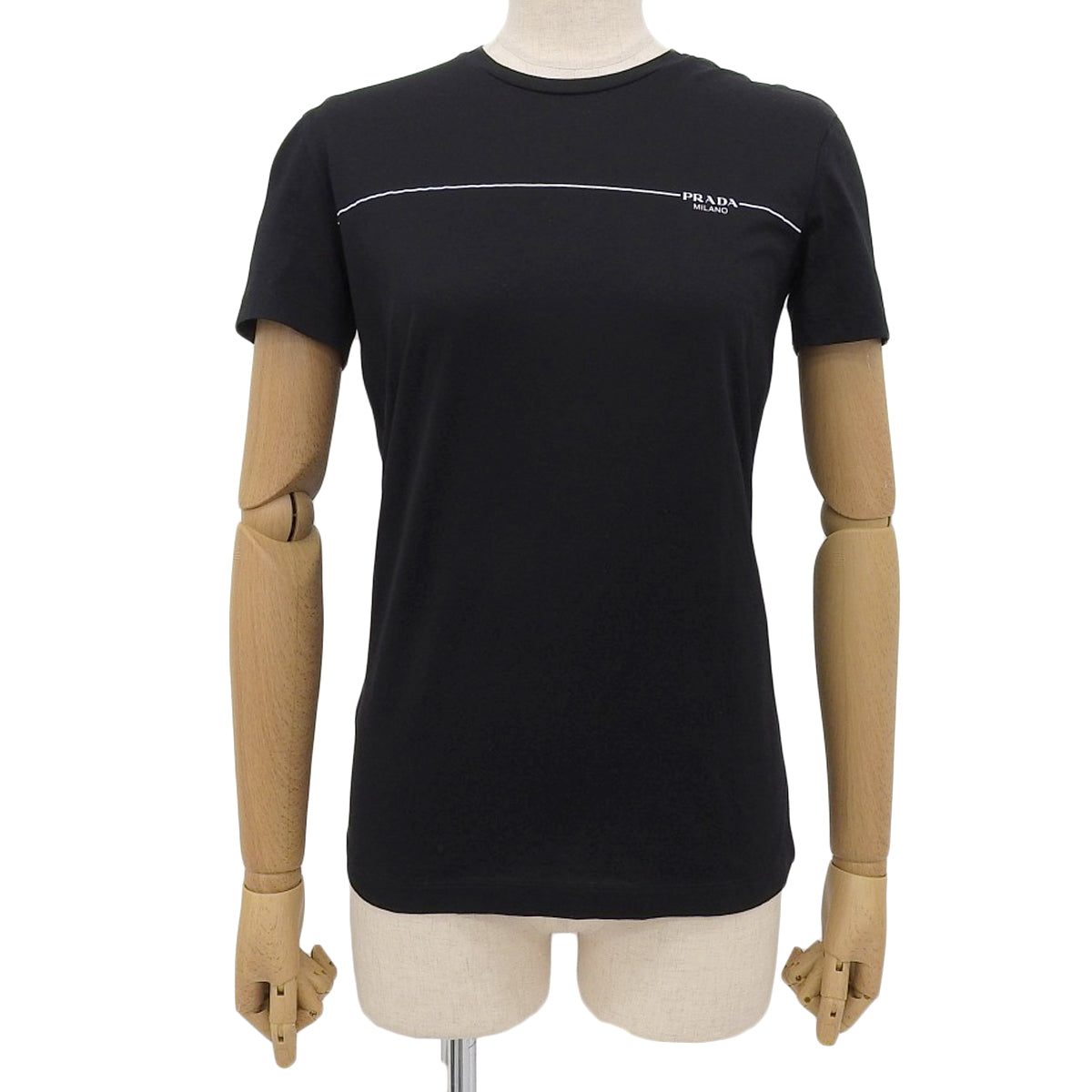 Logo T-shirt 2020, size 36, short sleeve