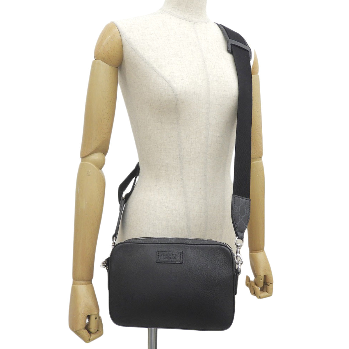 GG Supreme Crossbody Bag Leather Black Gray 795465