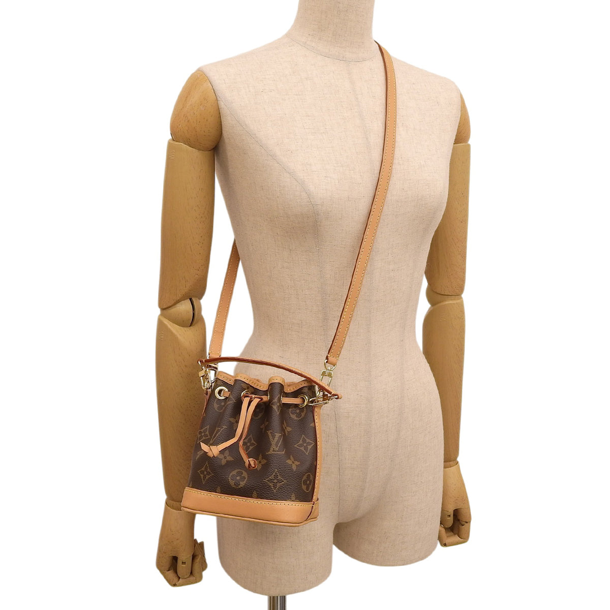 Monogram Nano Noé Brown M81266