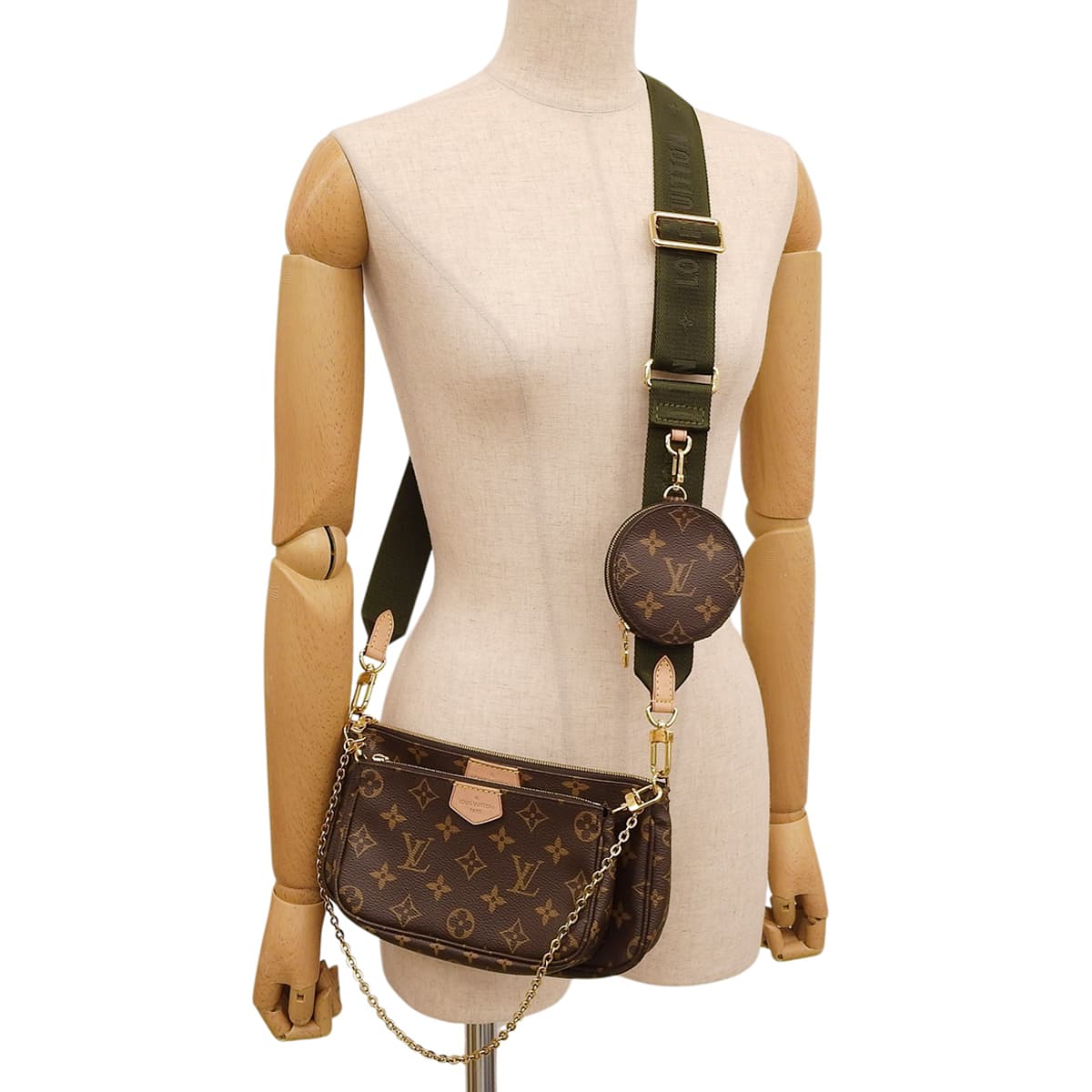 モノグラム ミュルティ・ポシェット・アクセソワール カーキ M44813