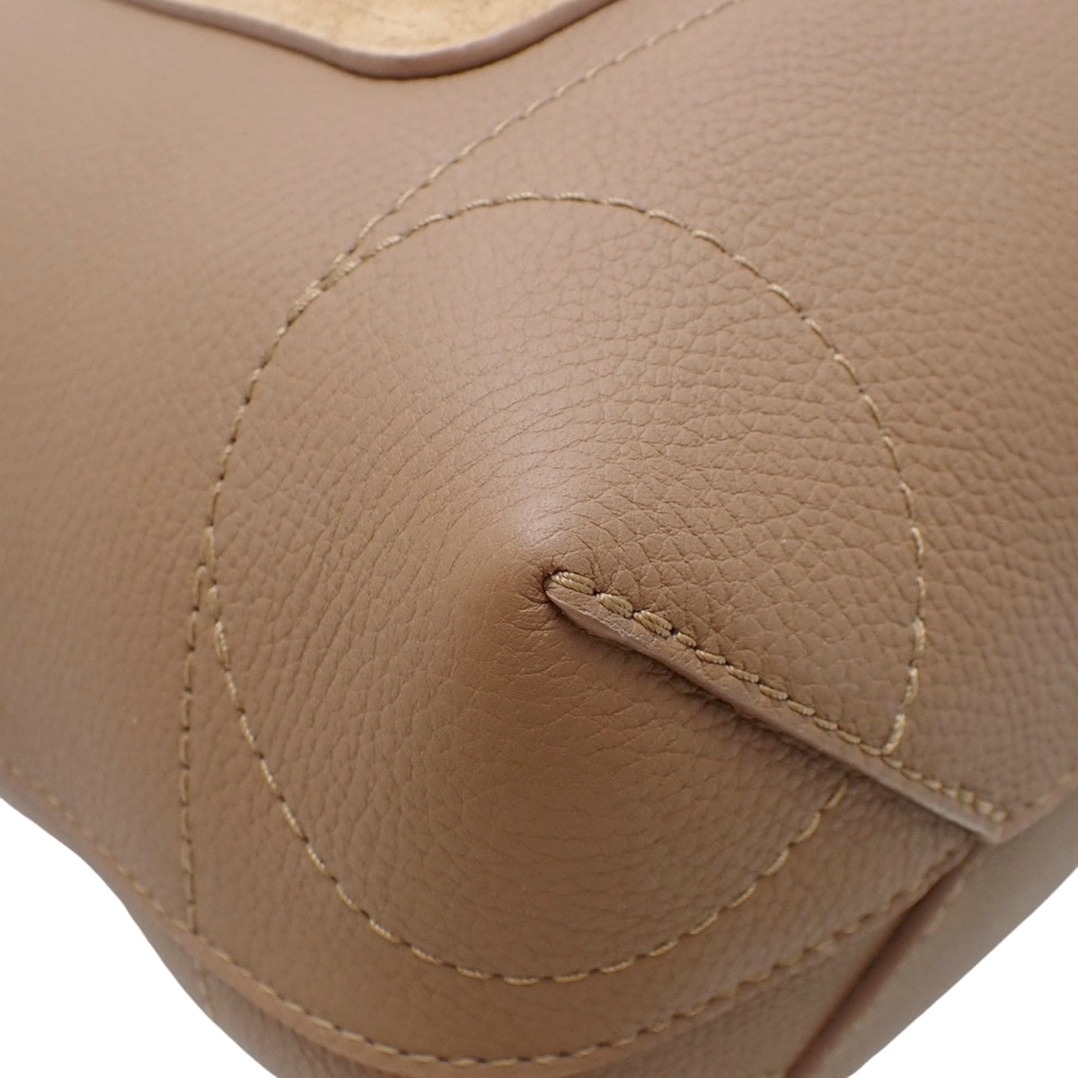 Steamer 30 Leather Suede Tan M27061