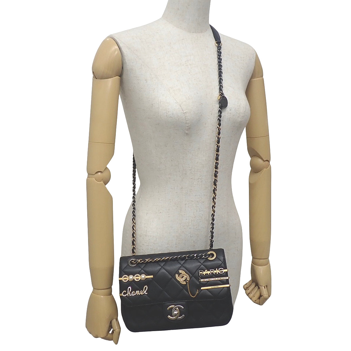 Matelasse Coco Mark Chain Shoulder Bag, Lambskin, Black