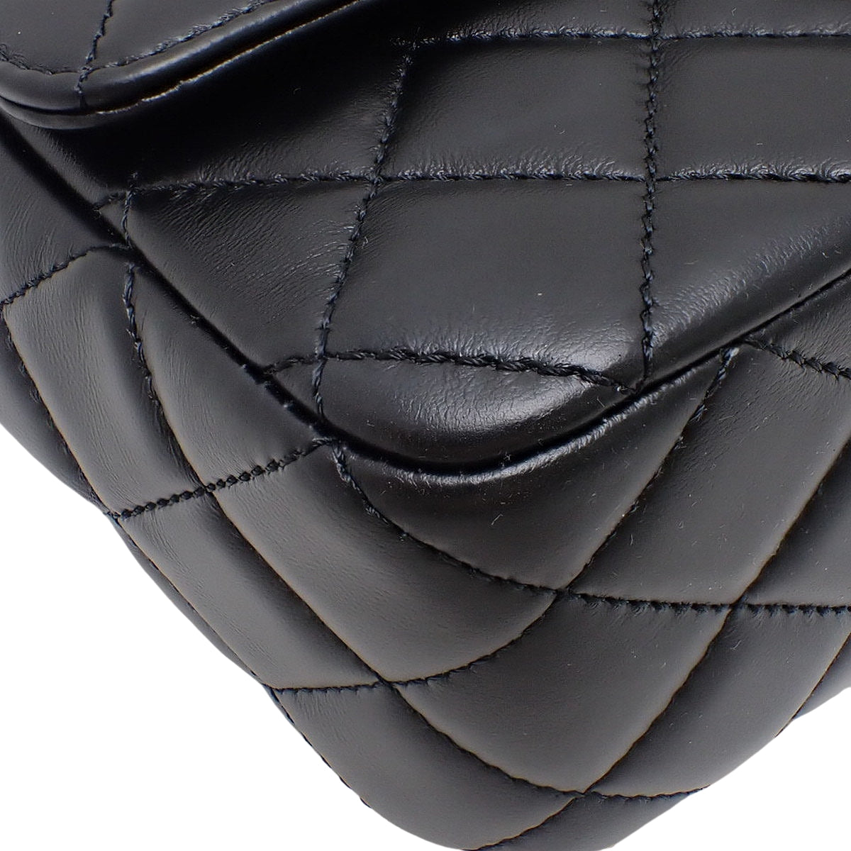 マトラッセ ココマーク チェーンショルダーバッグ ラムスキン ブラック AS4924