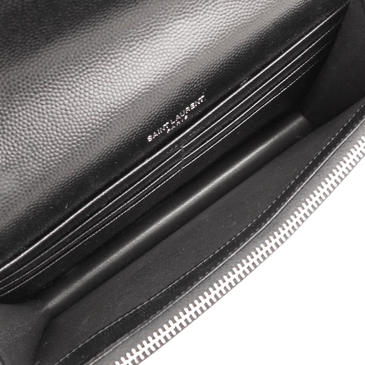 カサンドラ エンベロープ チェーンウォレット ブラック 857605BOW021000