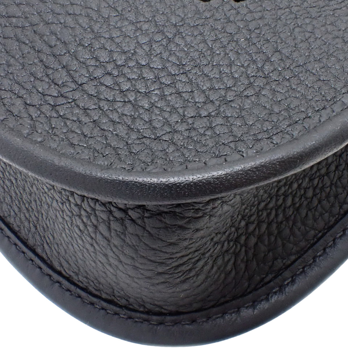 【新品】爱马仕(Hermès)Evelyne Amazon TPM,Taurillon Clemence皮革,黑色,金色五金件,W刻印