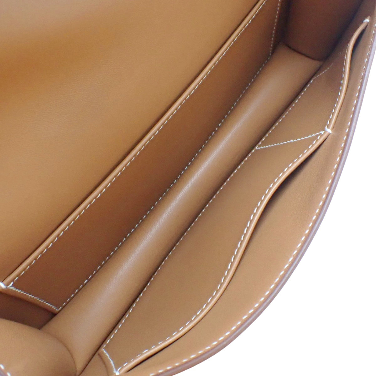 Constance Elan Epsom Gold 金色款,配金色五金件和 K 印记