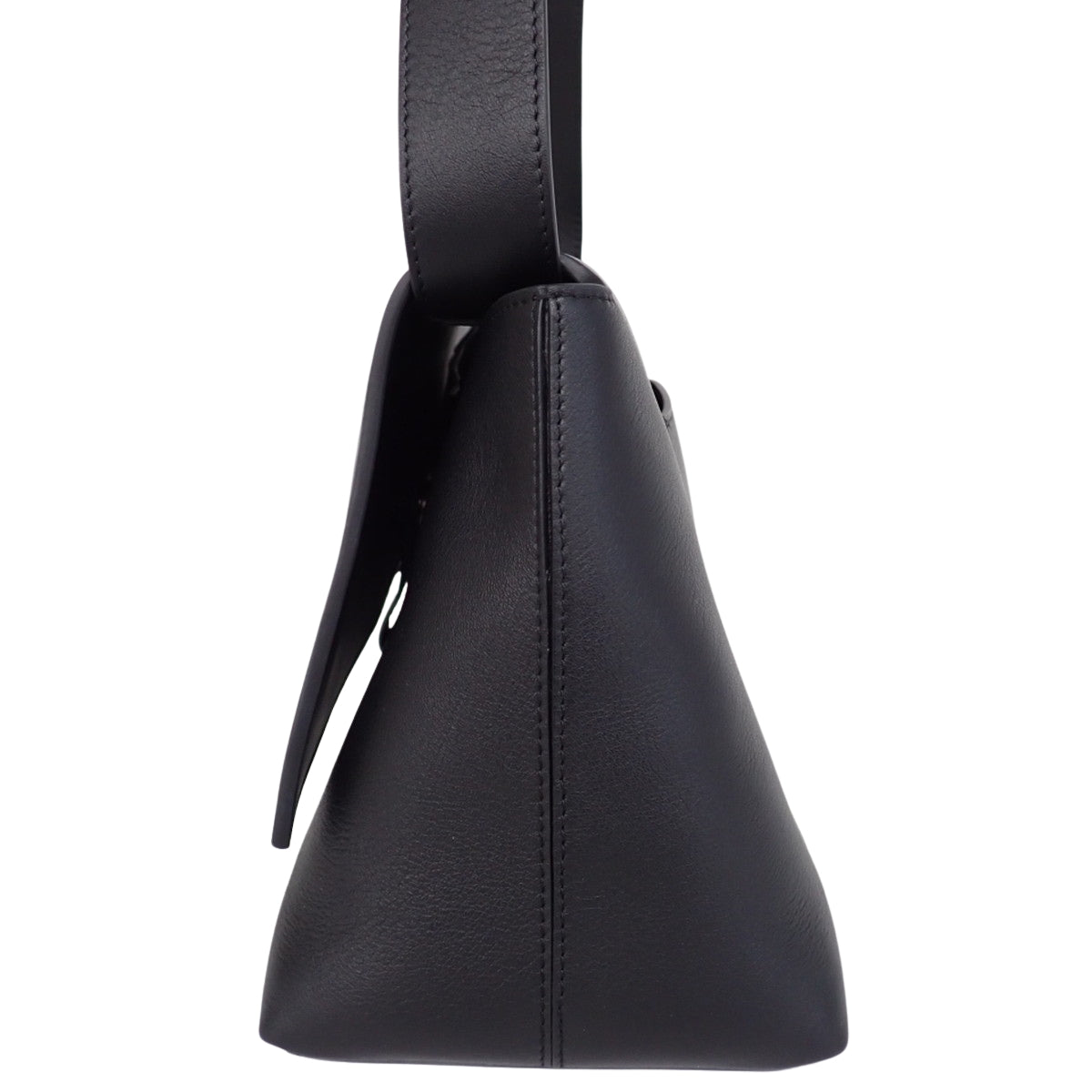 Downtown Medium Leather Black 671354