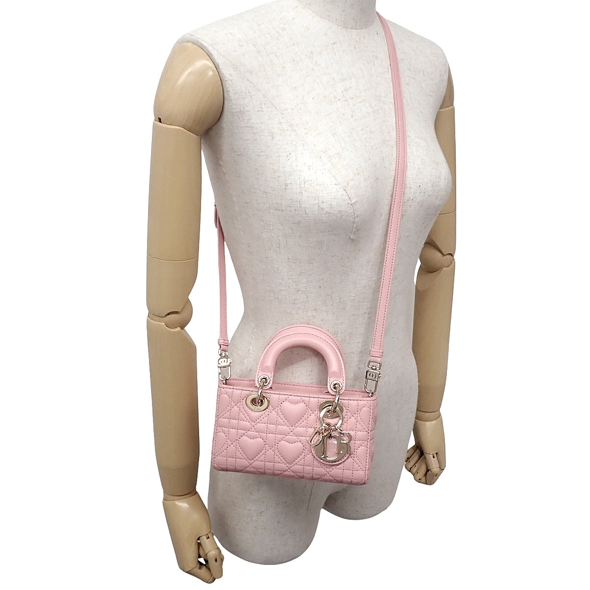 Cannage Lady D-Joy Micro Bag Pink Lambskin S0910ONHG-92PU