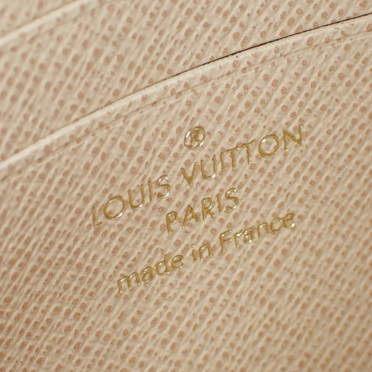Monogram Dune Wallet on Chain Ivy Monogram Dune White Beige M83091 2-way Shoulder Bag