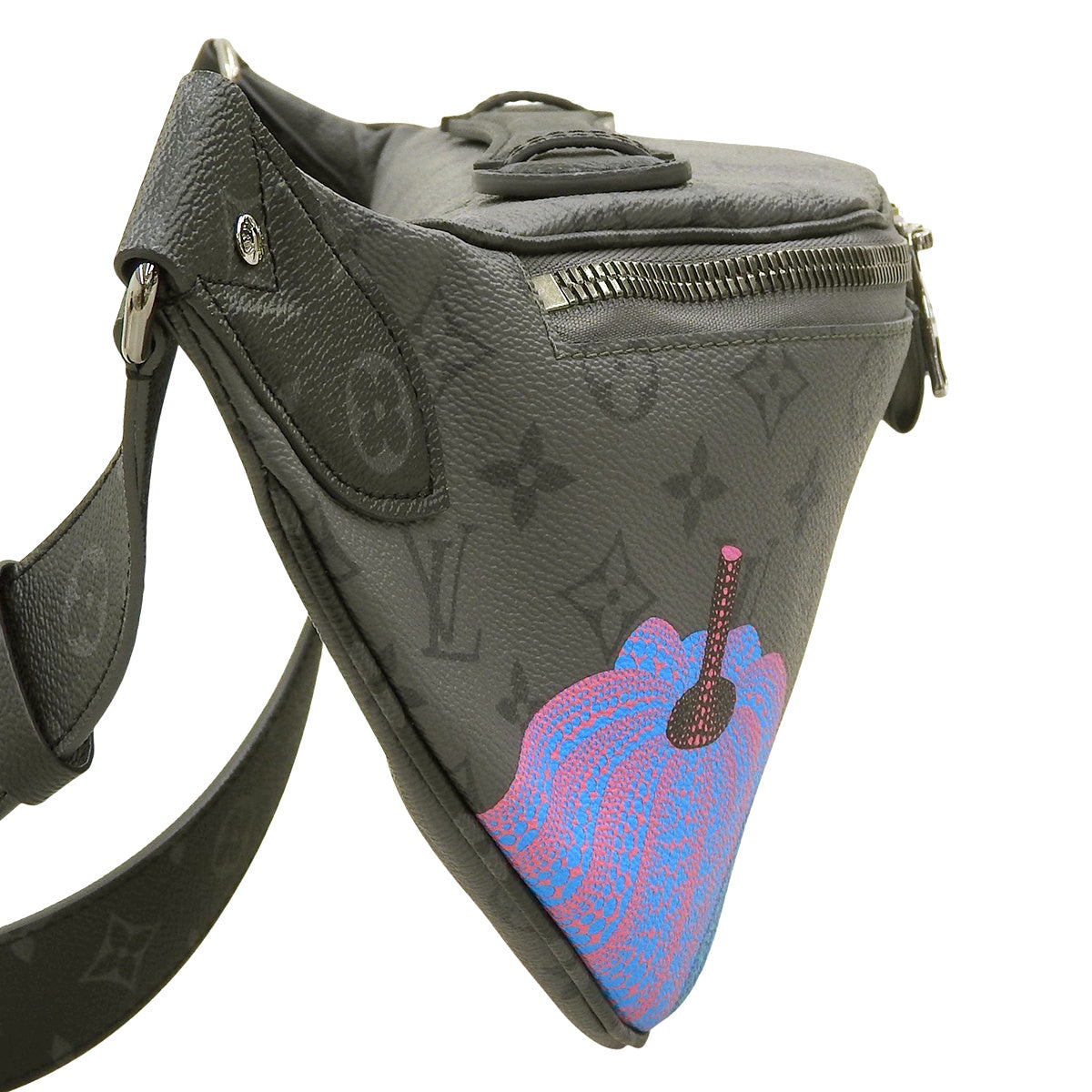 モノグラムエクリプス リバース LV × YK マキシ・バムバッグ グレー マルチカラー M46436